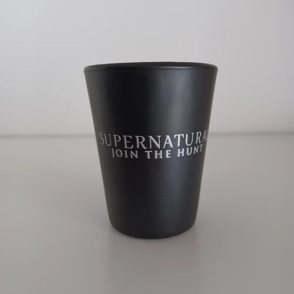 Supernatural Join The Hunt Convention Paranormal‎ Television Show Shot Glass